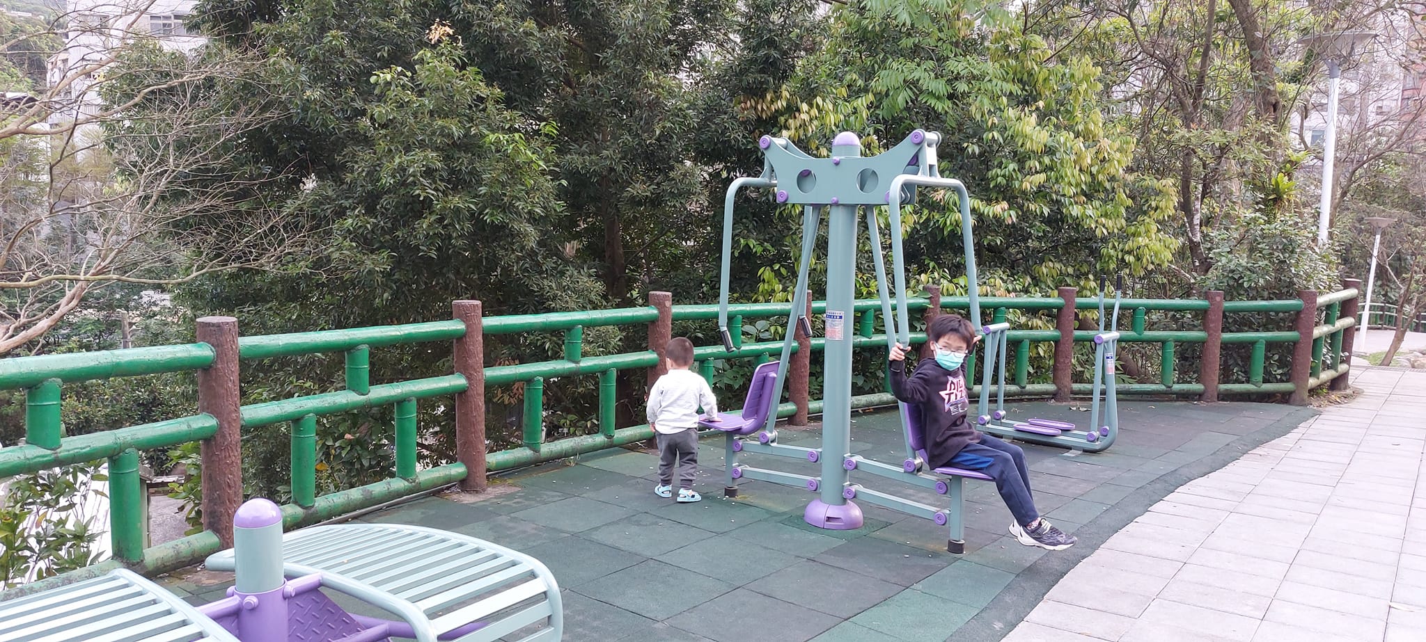 手機上傳