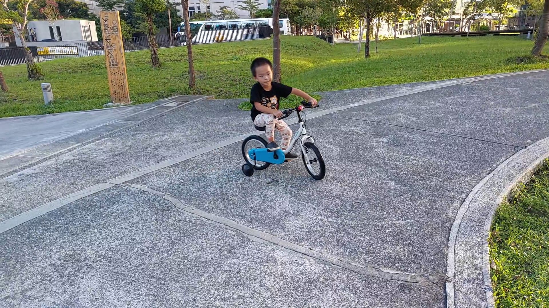 手機上傳