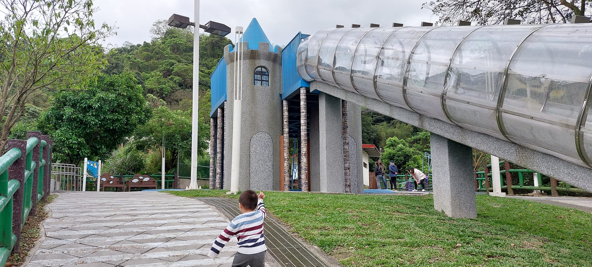 手機上傳