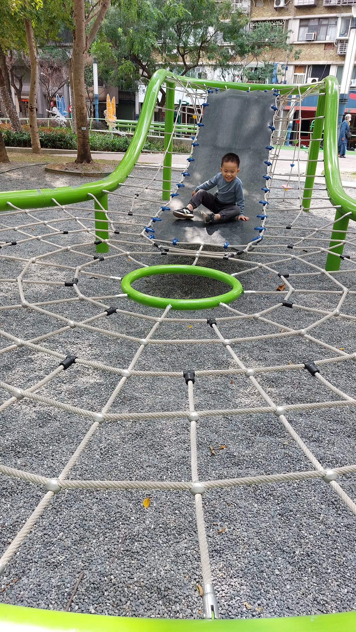 手機上傳