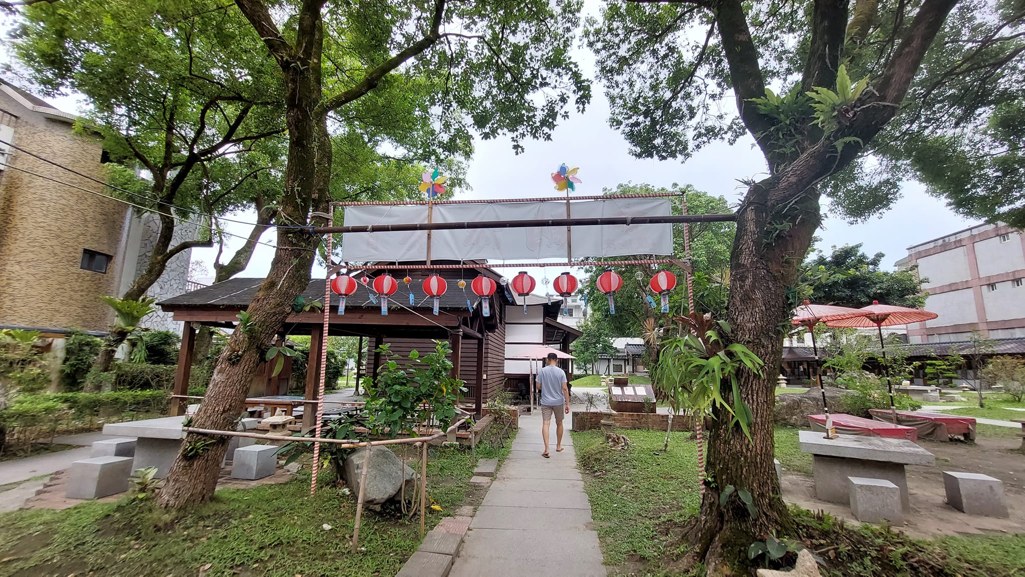 手機上傳