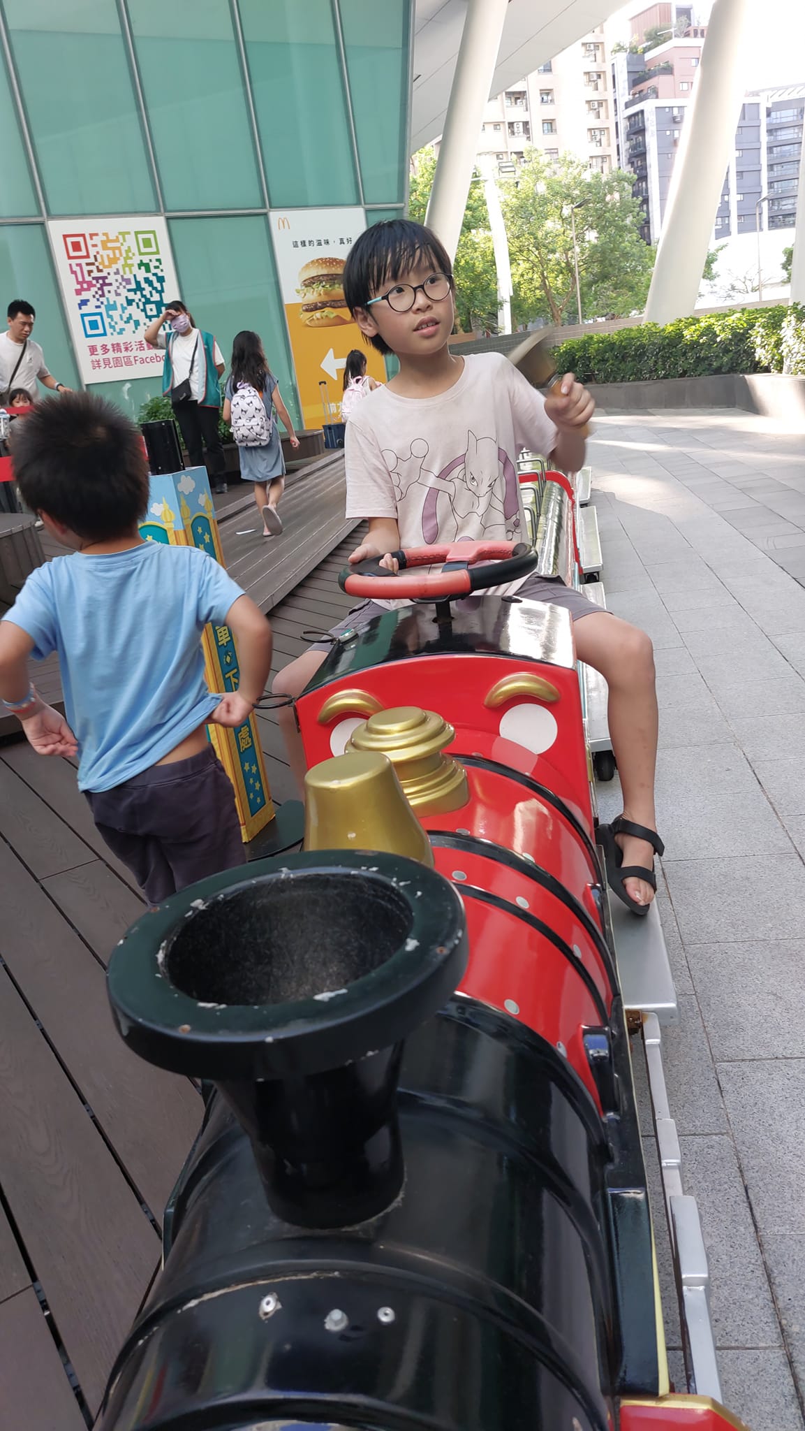 手機上傳