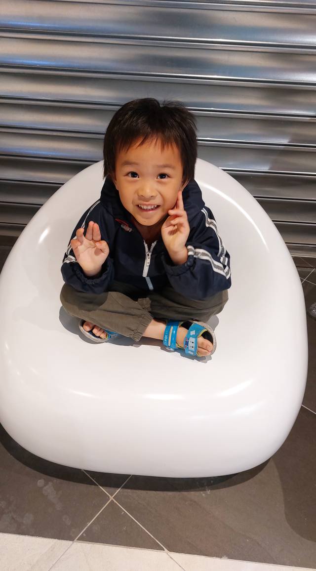 手機上傳